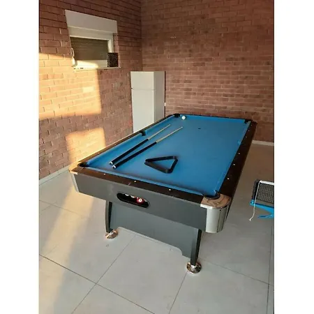 Ela With Heated Pool Comfortable * Задар